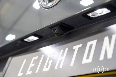 Volkswagen Transporter 2.0 BiTDi T32 Diesel 204ps DSG Kombi SWB - U2988