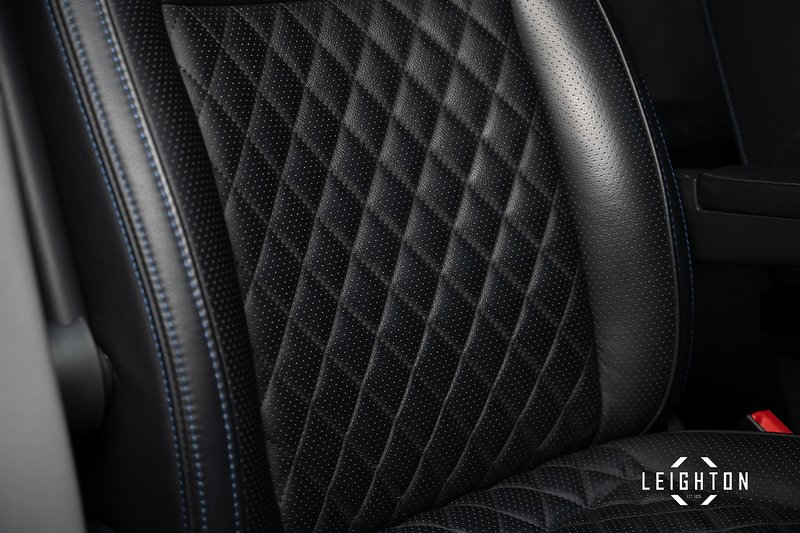 Volkswagen Transporter 2.0 BiTDi T32 Diesel 204ps DSG Kombi SWB - U2988