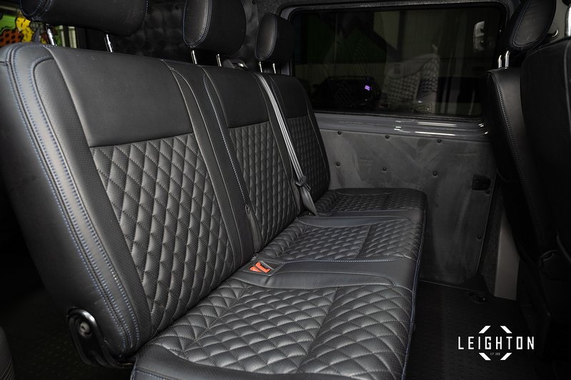 Volkswagen Transporter 2.0 BiTDi T32 Diesel 204ps DSG Kombi SWB - U2988