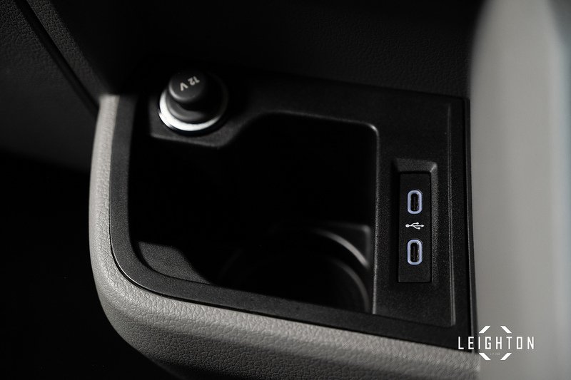 Volkswagen Transporter 2.0 BiTDi T32 Diesel 204ps DSG Kombi SWB - U2988