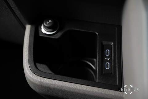 Volkswagen Transporter 2.0 BiTDi T32 Diesel 204ps DSG Kombi SWB - U2988