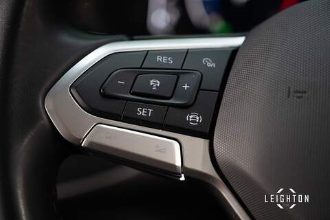 Volkswagen Transporter 2.0 BiTDi T32 Diesel 204ps DSG Kombi SWB - U2988