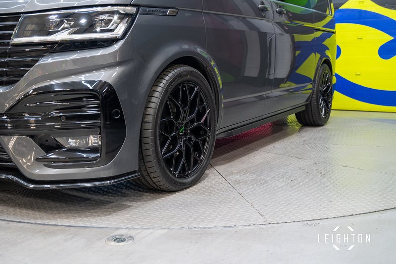 Volkswagen Transporter 2.0 T32 Diesel 150PS DSG Kombi Van SWB - U3382