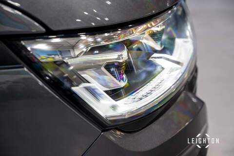 Volkswagen Transporter 2.0 T32 Diesel 150PS DSG Kombi Van SWB - U3382