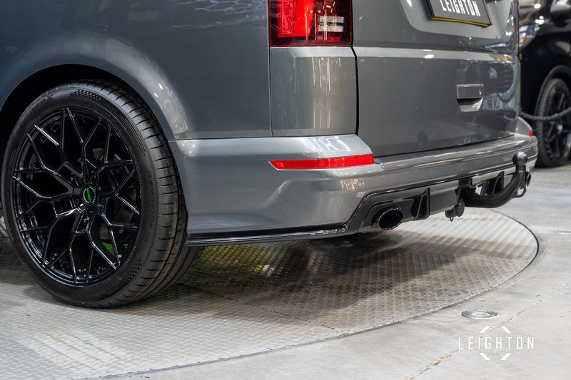 Volkswagen Transporter 2.0 T32 Diesel 150PS DSG Kombi Van SWB - U3382