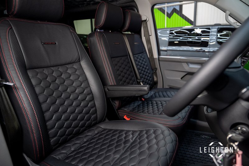 Volkswagen Transporter 2.0 T32 Diesel 150PS DSG Kombi Van SWB - U3382