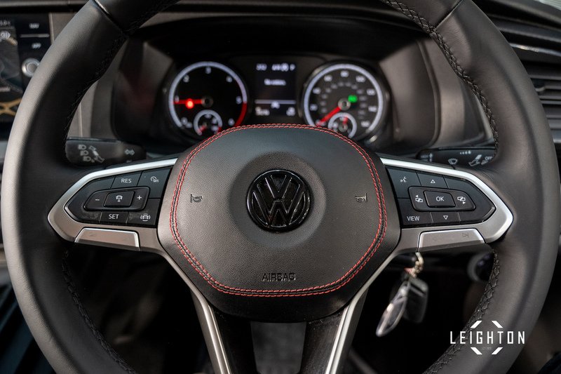 Volkswagen Transporter 2.0 T32 Diesel 150PS DSG Kombi Van SWB - U3382