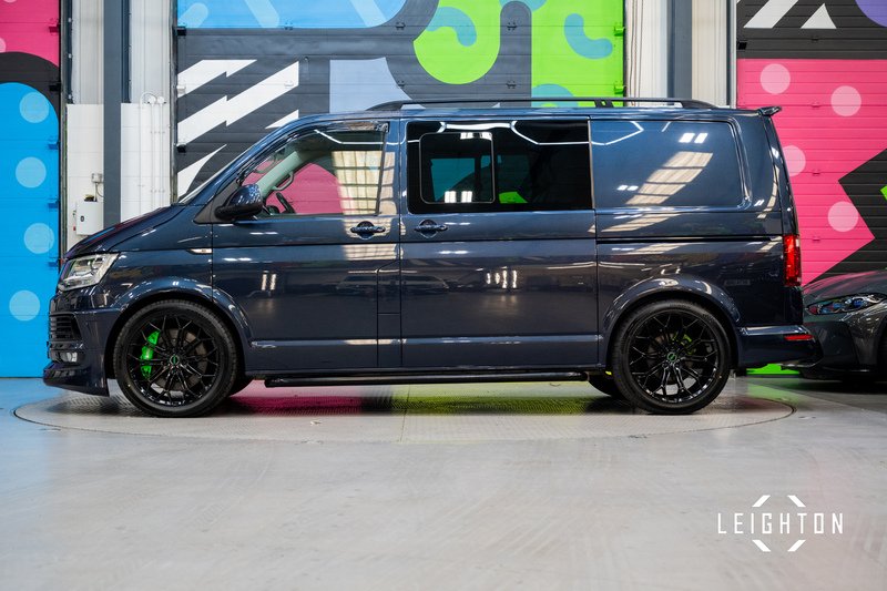 Volkswagen Transporter 2.0 T32 Diesel 204PS DSG Kombi Van SWB - U15063