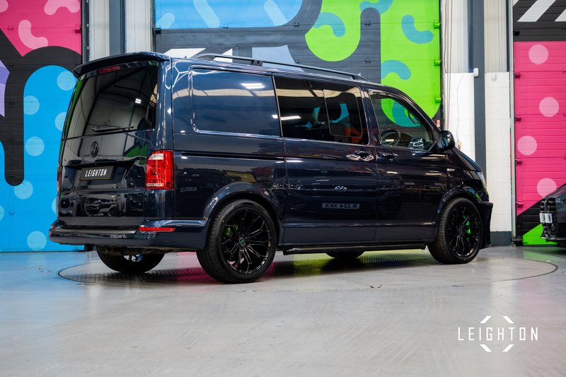 Volkswagen Transporter 2.0 T32 Diesel 204PS DSG Kombi Van SWB - U15063