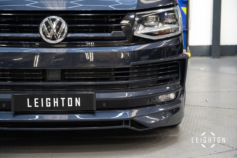 Volkswagen Transporter 2.0 T32 Diesel 204PS DSG Kombi Van SWB - U15063
