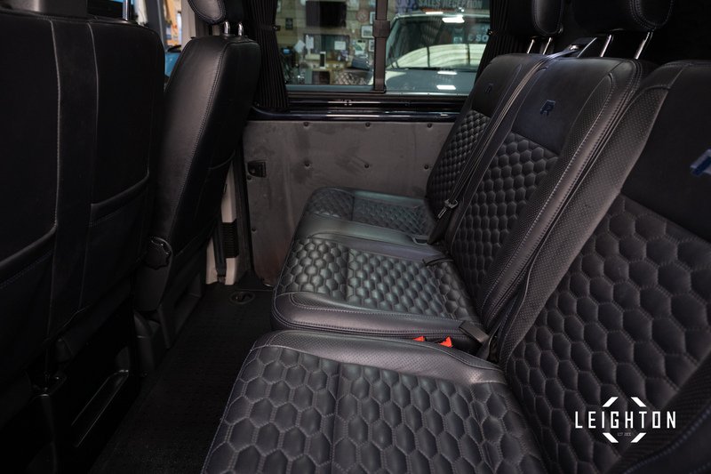 Volkswagen Transporter 2.0 T32 Diesel 204PS DSG Kombi Van SWB - U15063