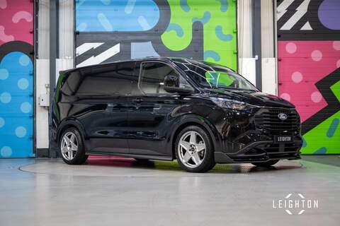 Ford Transit Custom 2.0 300 EcoBlue Limited Panel Van 5dr Diesel Auto L2 H1 Euro 6 (s/s) (136 ps)