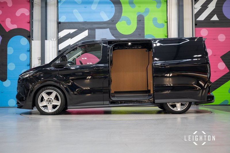 Ford Transit Custom 2.5 320 PHEV 232ps AUTO PANEL VAN L1 H1 - U5509