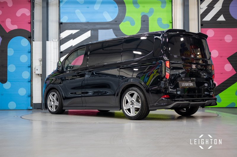 Ford Transit Custom 2.5 320 PHEV 232ps AUTO PANEL VAN L1 H1 - U5509