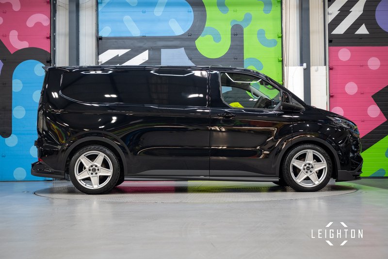 Ford Transit Custom 2.5 320 PHEV 232ps AUTO PANEL VAN L1 H1 - U5509