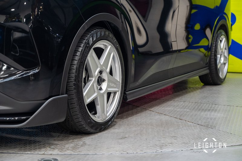 Ford Transit Custom 2.5 320 PHEV 232ps AUTO PANEL VAN L1 H1 - U5509