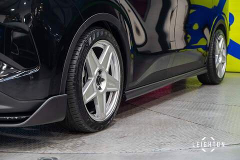 Ford Transit Custom 2.5 320 PHEV 232ps AUTO PANEL VAN L1 H1 - U5509