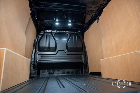 Ford Transit Custom 2.5 320 PHEV 232ps AUTO PANEL VAN L1 H1 - U5509