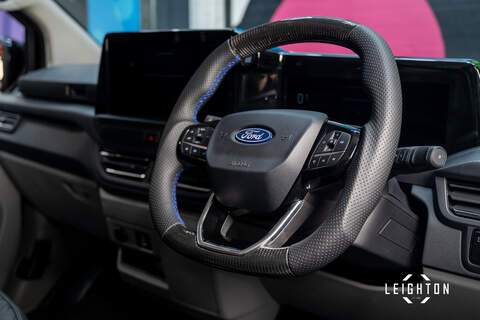 Ford Transit Custom 2.5 320 PHEV 232ps AUTO PANEL VAN L1 H1 - U5509