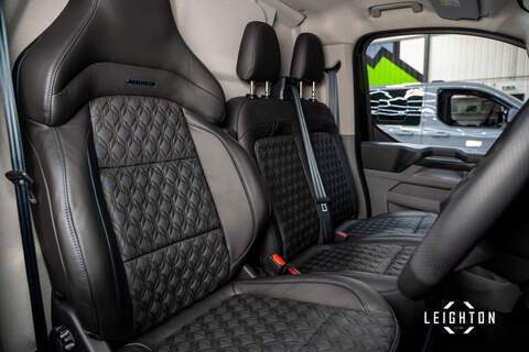 Ford Transit Custom 2.5 320 PHEV 232ps AUTO PANEL VAN L1 H1 - U5509