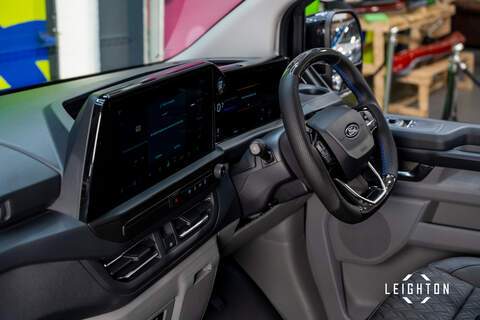 Ford Transit Custom 2.5 320 PHEV 232ps AUTO PANEL VAN L1 H1 - U5509