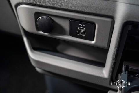 Ford Transit Custom 2.5 320 PHEV 232ps AUTO PANEL VAN L1 H1 - U5509