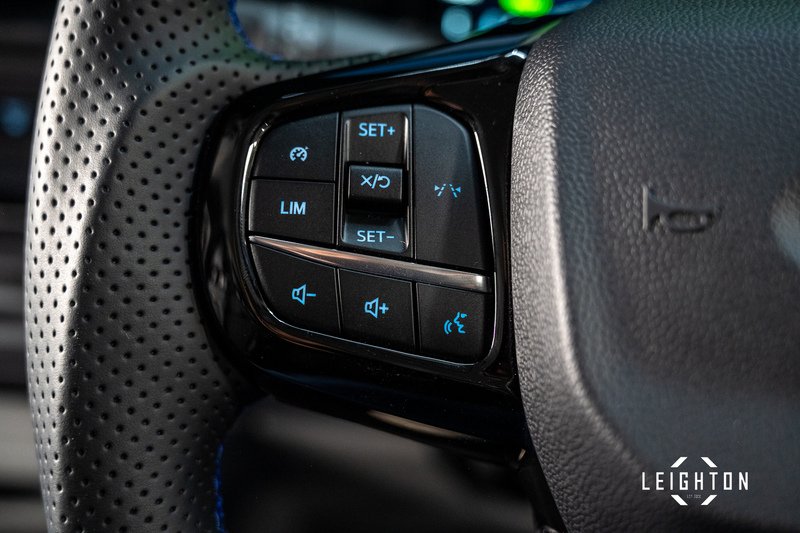 Ford Transit Custom 2.5 320 PHEV 232ps AUTO PANEL VAN L1 H1 - U5509