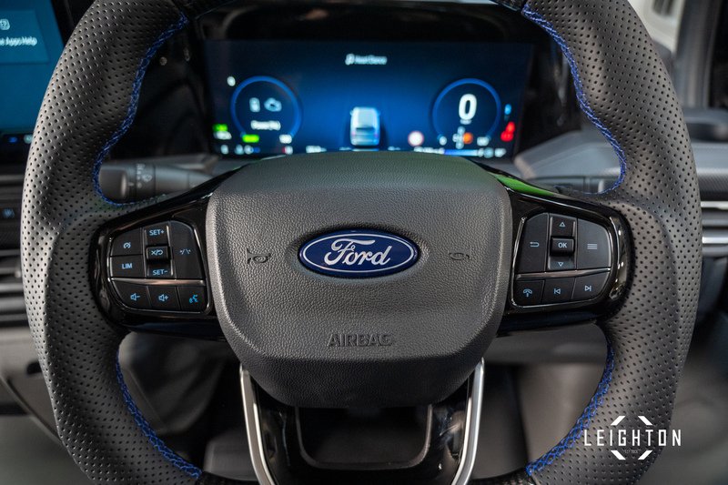 Ford Transit Custom 2.5 320 PHEV 232ps AUTO PANEL VAN L1 H1 - U5509