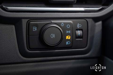 Ford Transit Custom 2.5 320 PHEV 232ps AUTO PANEL VAN L1 H1 - U5509