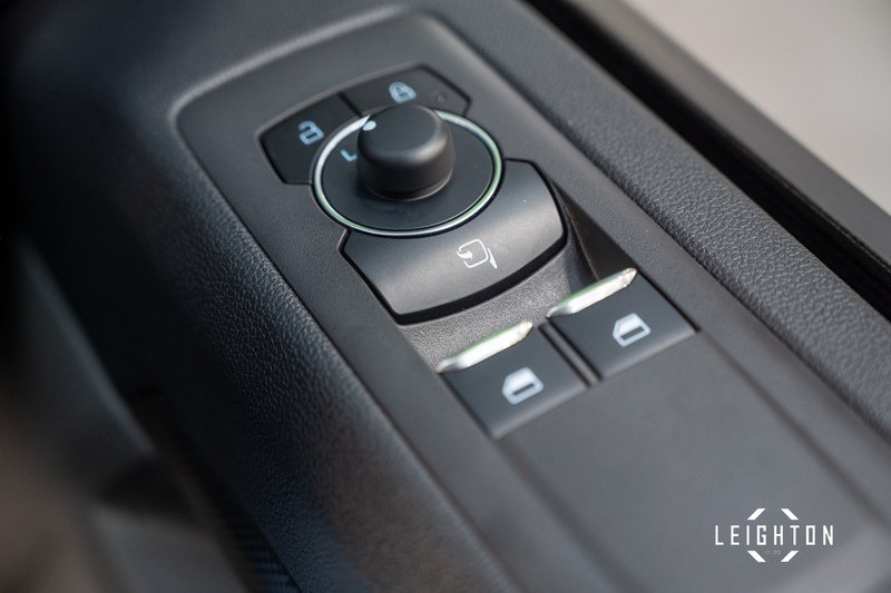 Ford Transit Custom 2.5 320 PHEV 232ps AUTO PANEL VAN L1 H1 - U5509