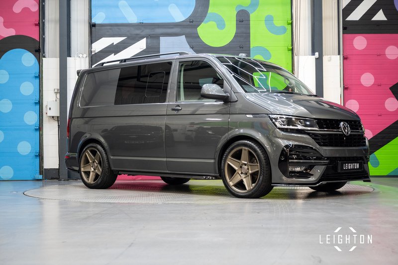 Volkswagen Transporter 2.0 T30 Diesel 204ps DSG Kombi SWB - U5456