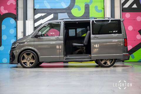 Volkswagen Transporter 2.0 T30 Diesel 204ps DSG Kombi SWB - U5456