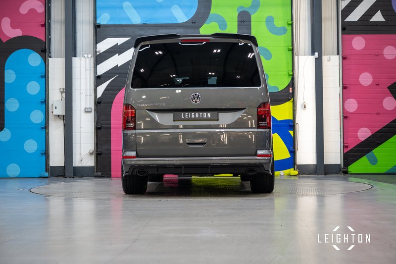 Volkswagen Transporter 2.0 T30 Diesel 204ps DSG Kombi SWB - U5456