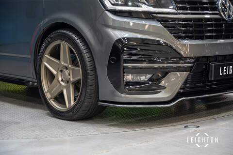 Volkswagen Transporter 2.0 T30 Diesel 204ps DSG Kombi SWB - U5456