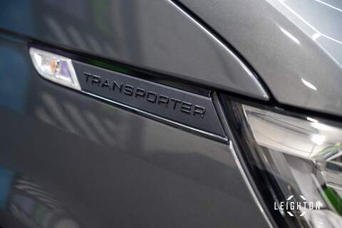 Volkswagen Transporter 2.0 T30 Diesel 204ps DSG Kombi SWB - U5456