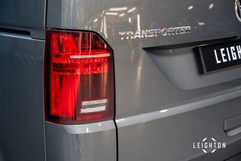 Volkswagen Transporter 2.0 T30 Diesel 204ps DSG Kombi SWB - U5456