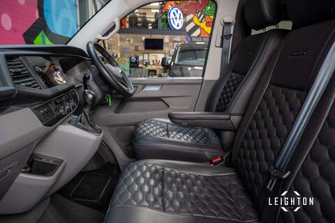 Volkswagen Transporter 2.0 T30 Diesel 204ps DSG Kombi SWB - U5456