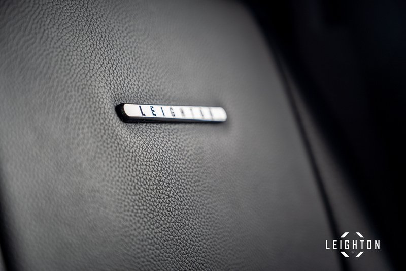 Volkswagen Transporter 2.0 T30 Diesel 204ps DSG Kombi SWB - U5456