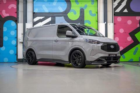 Ford Transit Custom 2.0 320 136PS EcoBlue Diesel Limited Panel Van Auto L2 H1 Euro 6 LV-RF™ Pack Magnetic Grey 2.0 5dr Panel Van Automatic Diesel
