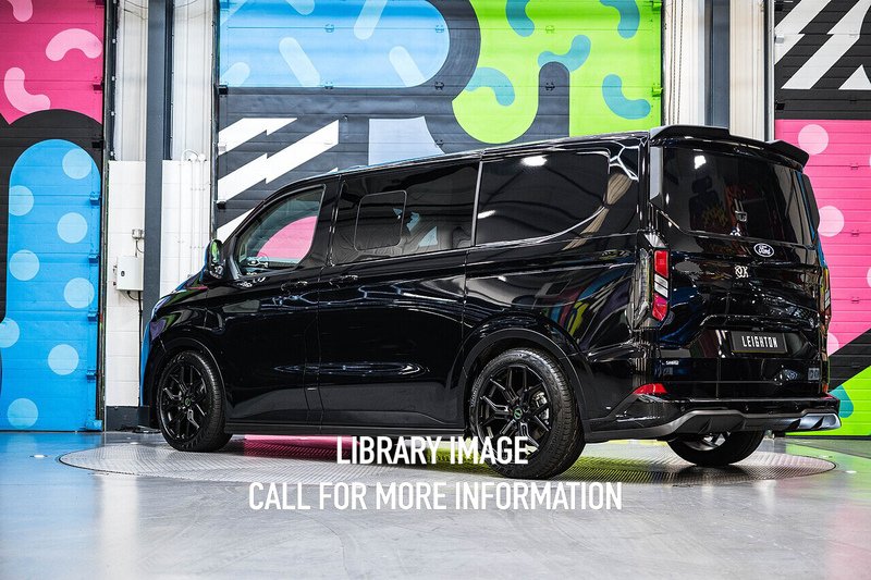 Ford Transit Custom 2.5 320 PHEV 232ps Auto Double Cab L1 - U5571