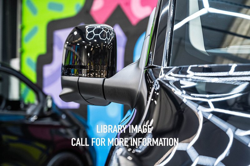 Ford Transit Custom 2.5 320 PHEV 232ps Auto Double Cab L1 - U5571