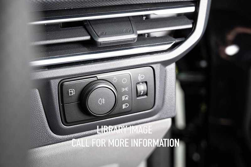 Ford Transit Custom 2.5 320 PHEV 232ps Auto Double Cab L1 - U5571