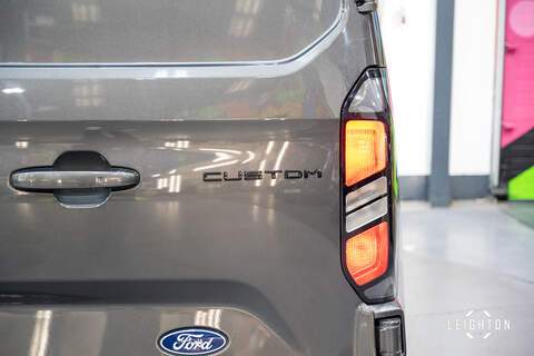 Ford Transit Custom 2.0 300 EcoBlue Diesel 136ps Automatic Panel Van L - U5117