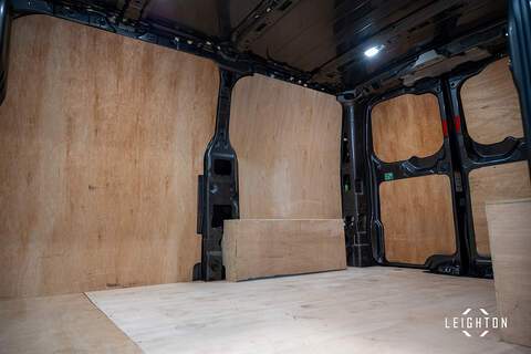 Ford Transit Custom 2.0 300 EcoBlue Diesel 136ps Automatic Panel Van L - U5117