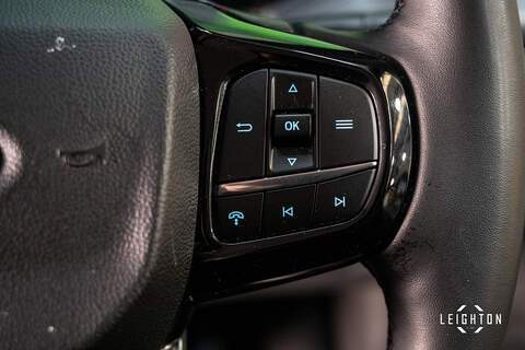 Ford Transit Custom 2.0 300 EcoBlue Diesel 136ps Automatic Panel Van L - U5117