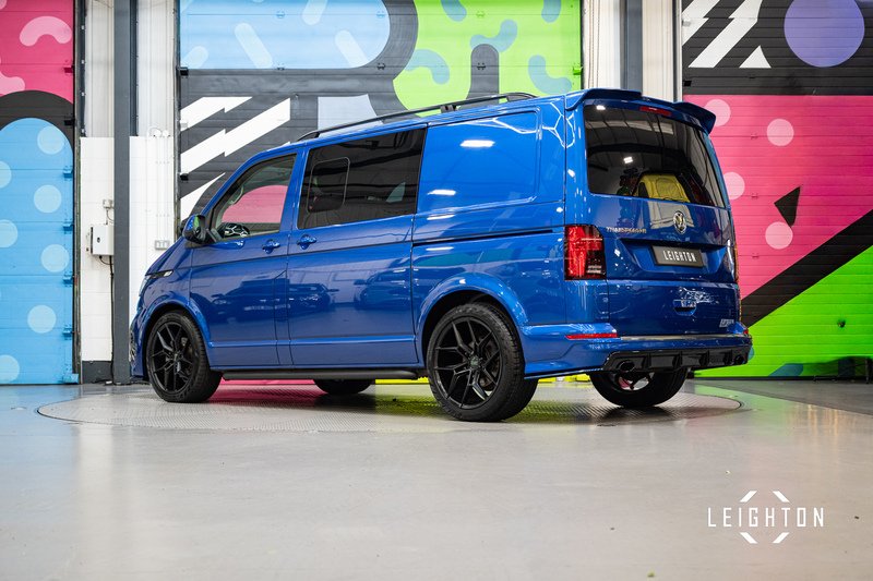 Volkswagen Transporter 2.0 T30 Diesel 150ps DSG Kombi Van SWB - U5231