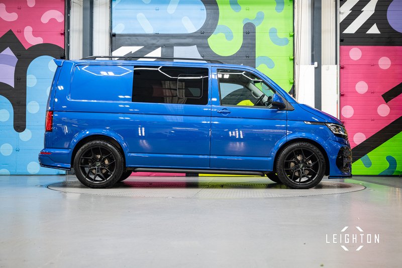 Volkswagen Transporter 2.0 T30 Diesel 150ps DSG Kombi Van SWB - U5231