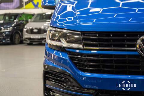Volkswagen Transporter 2.0 T30 Diesel 150ps DSG Kombi Van SWB - U5231