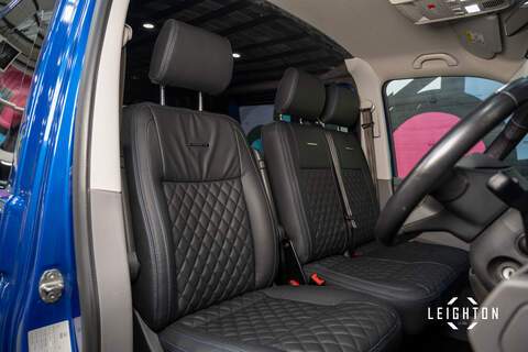 Volkswagen Transporter 2.0 T30 Diesel 150ps DSG Kombi Van SWB - U5231