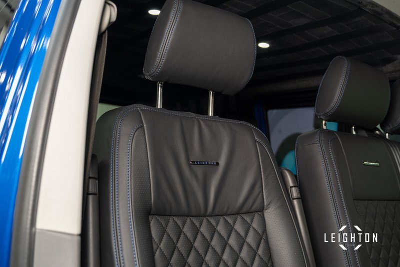 Volkswagen Transporter 2.0 T30 Diesel 150ps DSG Kombi Van SWB - U5231